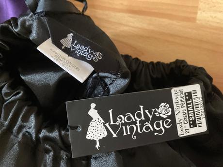 Spoločenské šaty v štýle 50. rokov so spodničkou, 40