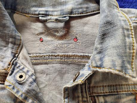 Riflová bundička, 110