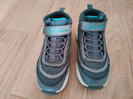 Kotníkové topánky, skechers,32