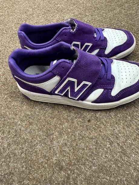 Kožené fialove tenisky, new balance,33