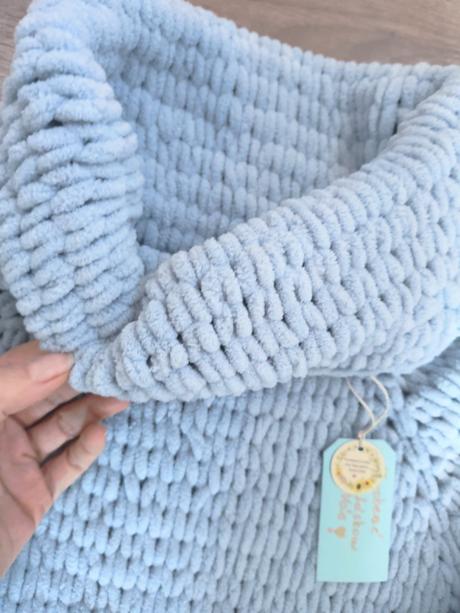 Hrejivý svetrík, 140