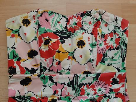 Biele kvietkované šaty, new look,40