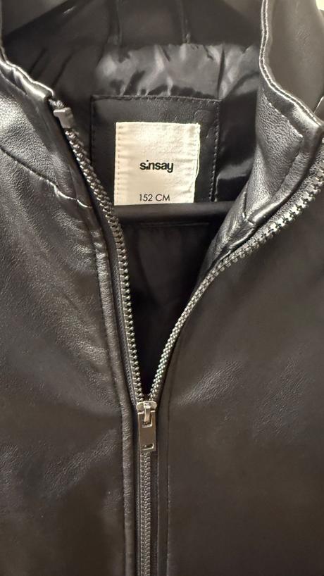 Kozenkova chlapcenska bunda, sinsay,152