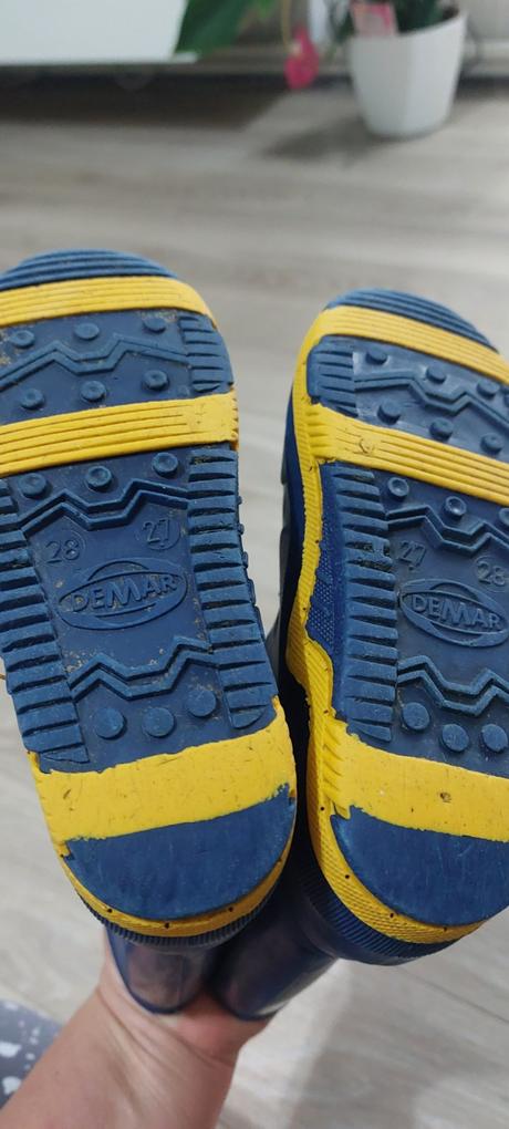 Gumaky 27/28, demar,27