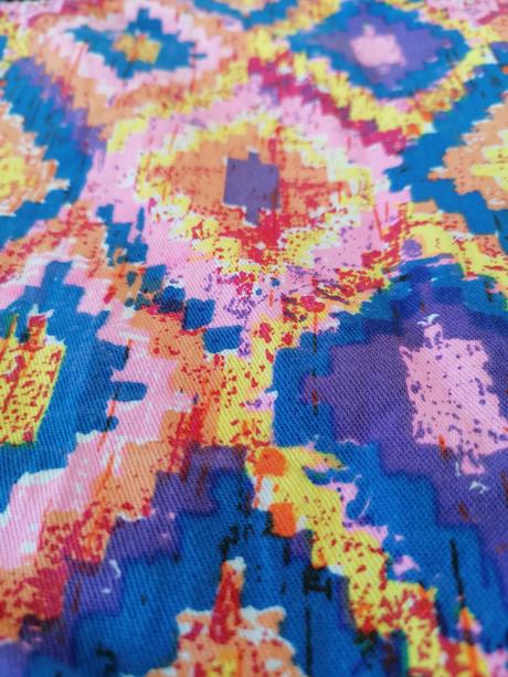 Sukňa so zipsom vpredu, m