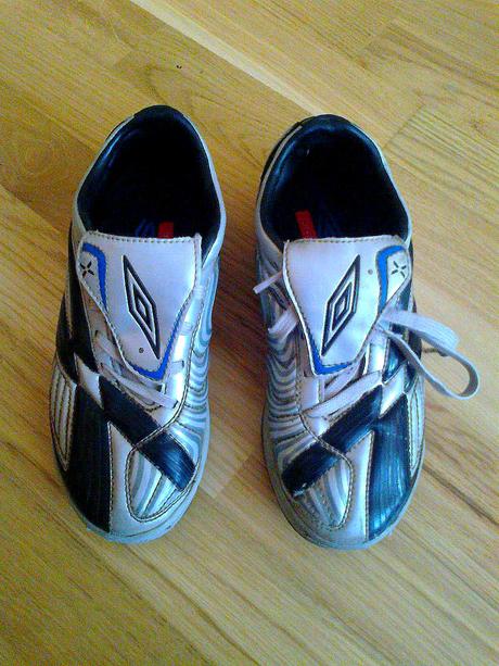 Botasky, umbro,34