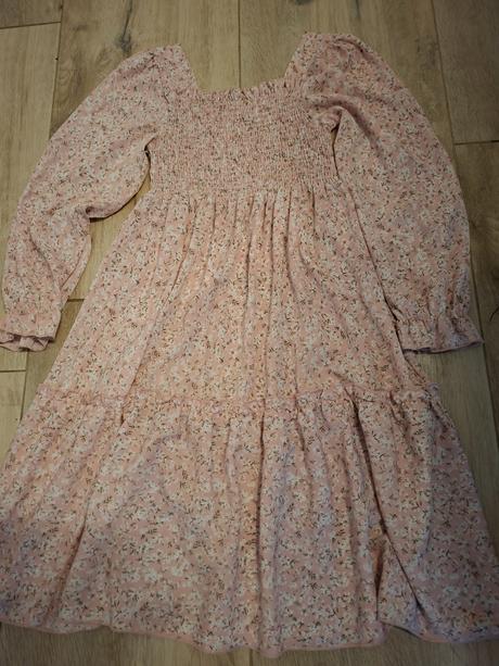 Nadherne kvetinove saty na leto, 146