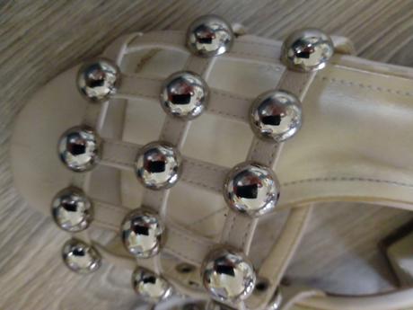 Nasuchovacky s kamienkami, 36