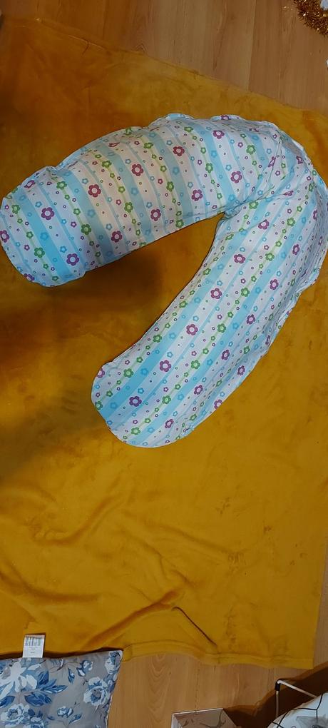 Tehotenský/ dojčiaci vankúš,