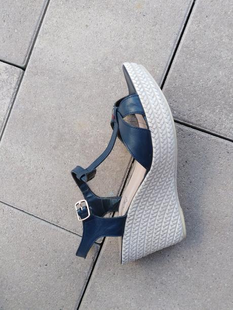 Sandále, lasocki,40