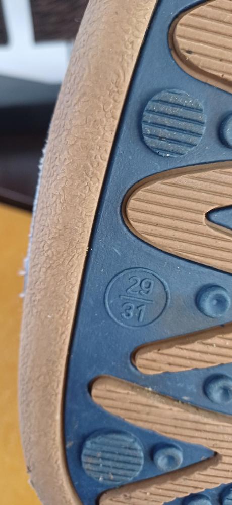 Dievčenské snehule, 30