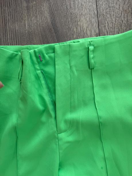 Zelene nohavice, sinsay,s