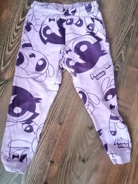 Tepláky a legíny, 116