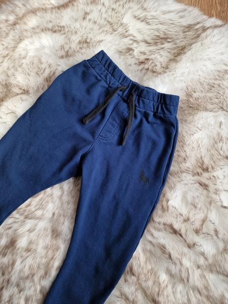 Mash mnie teplaky, booso,104