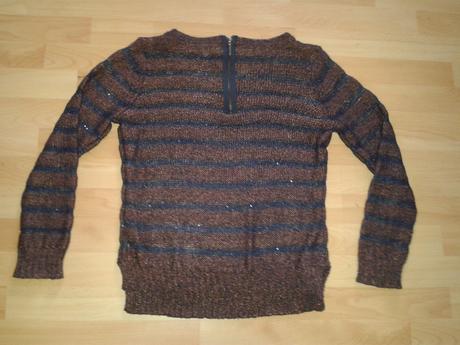 Pruhovany leskly svetrik, 38