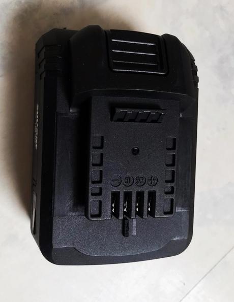 Aku rýchlonabíjačka, 