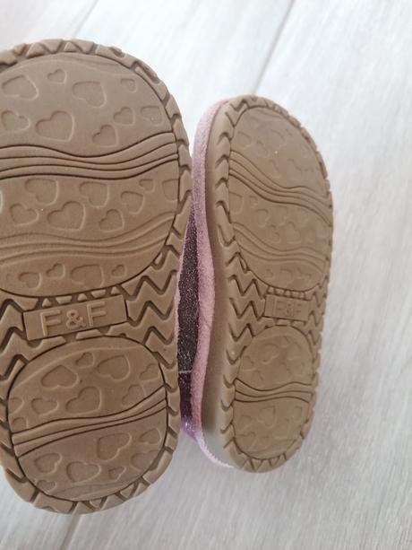 Dúhové hunculky, f&f,20