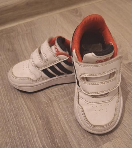 Topanky pre chlapca,