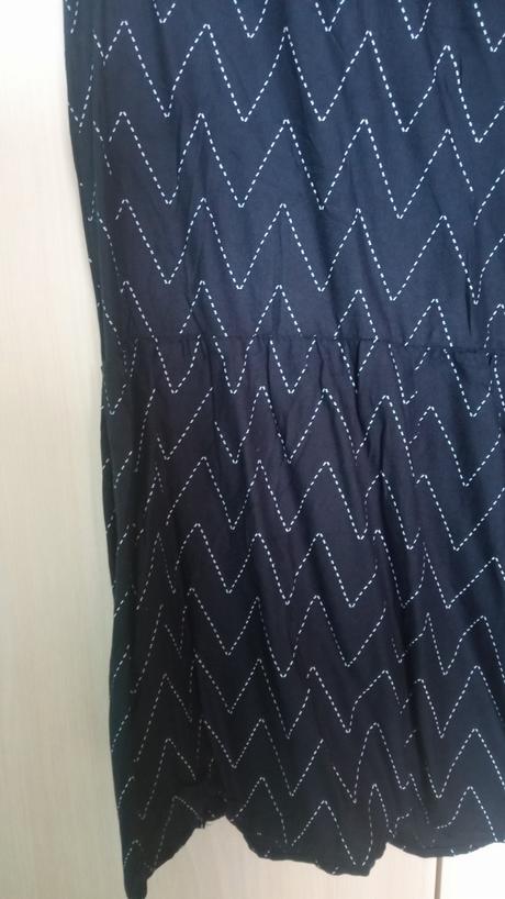 Dámske šaty, 44