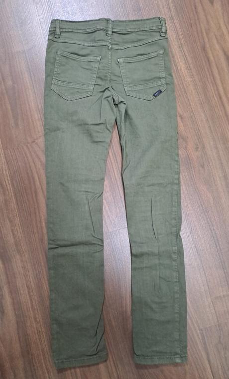 Chlapcenske uzke rifle v. 152, name it,152