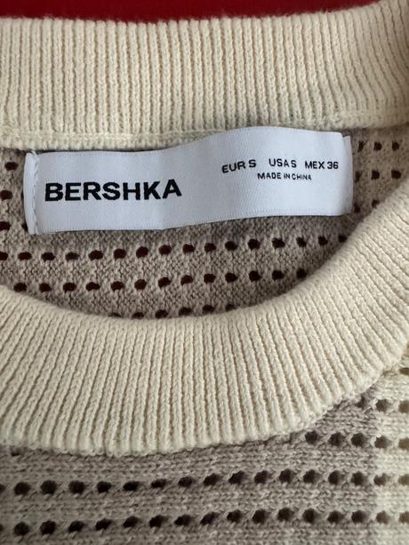 Krásne tričko bershka, bershka,s