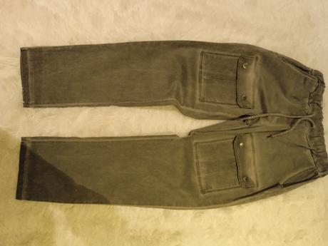 Ležérne nohavice, l