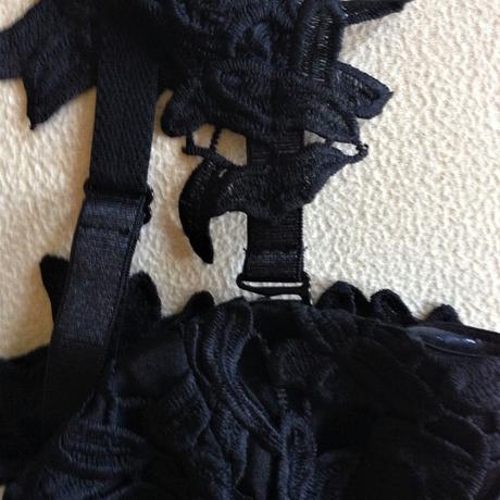 Guess cipkovane saty pc 165 eur vel.s, guess,s