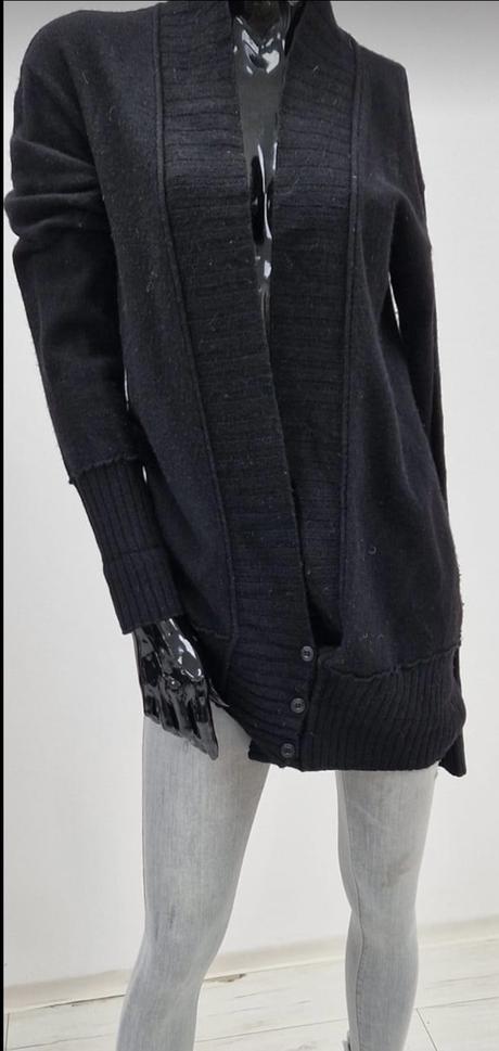 Predlzeny svetrik sisley, sisley,s