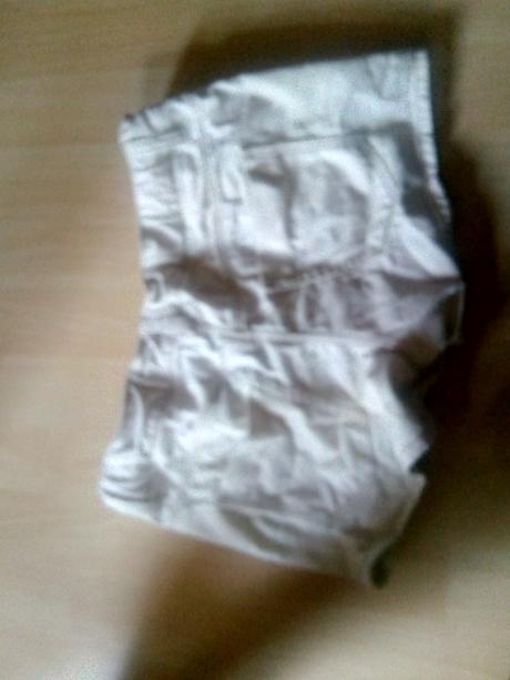 Dievcenske kratasy, benetton,146