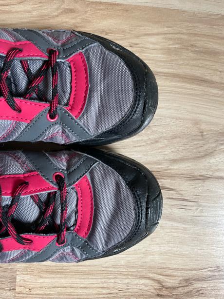 Quechua -decathlon, vysoké turisticke topanky 36, quechua,36