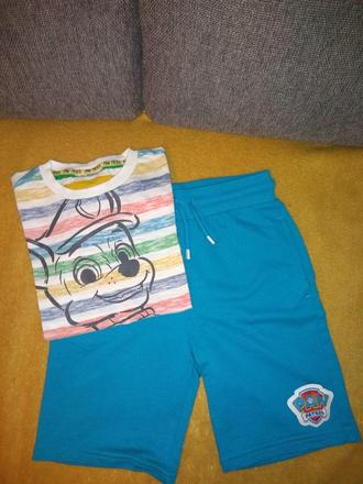 Šortky a tričko, 122