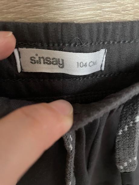 Tepláky zateplené, sinsay,104