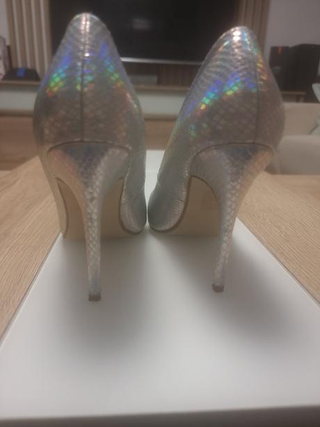 Lodicky hologramove, 40