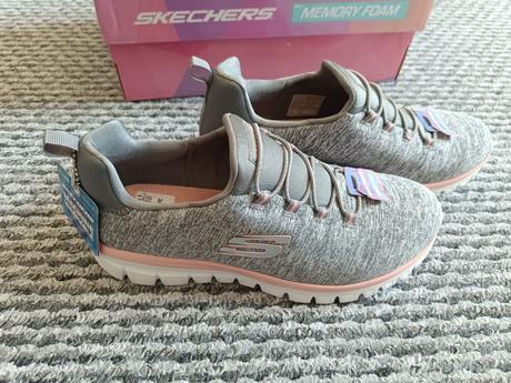 Nové botasky /poštovné v cene/, skechers,38