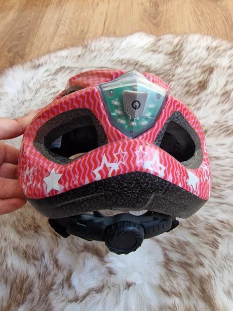 Dievčenská prilba, xs