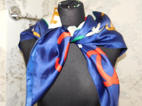 Pekna satenova šatka, l