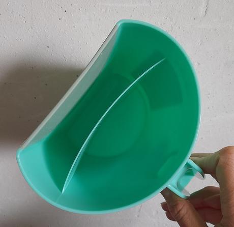 Nádobka na umývanie vlasov akuku mätová, 