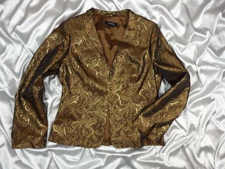 Luxusné spoločenské sako, 40