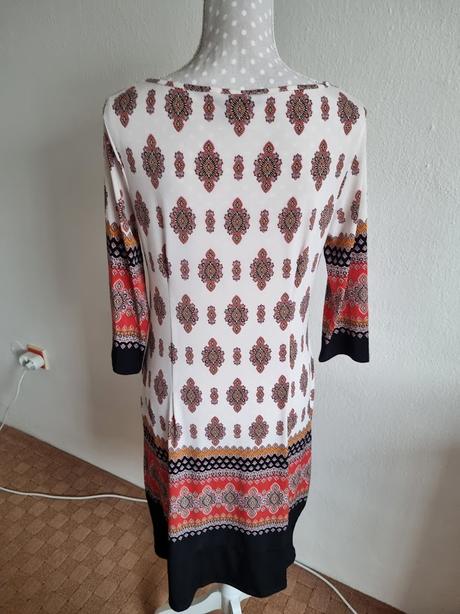 Elastické šaty atmosphere veľ. m, atmosphere,m