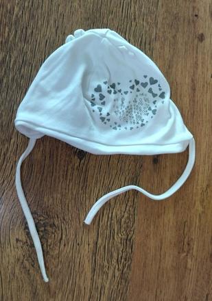 Prechodná čiapka srdiečka, 62