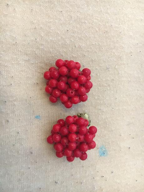 Náušnice a brošňa, 