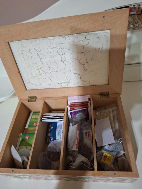 Drevená krabička na čaj, 