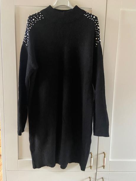 Upletové šaty uni, stradivarius