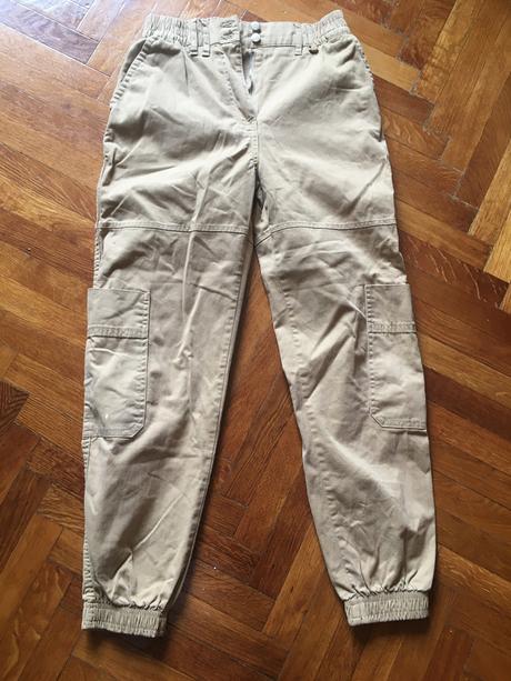 Kapsace 36, bershka,36