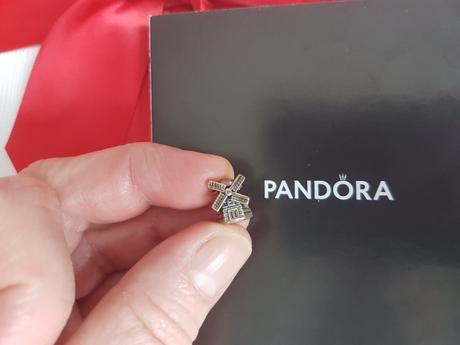 Pandora /prívesok ,korálka mlyn, pandora