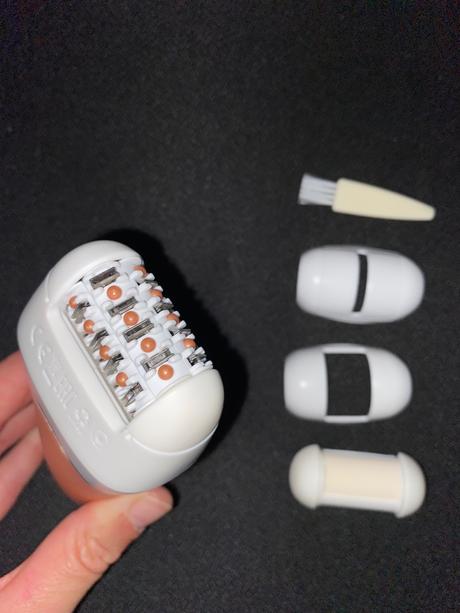 Vodeodolny epilator rowenta,