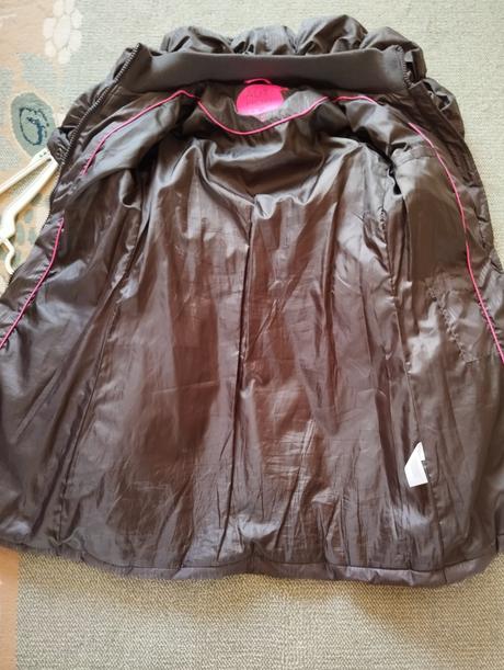 Hnedá zimná bunda, s