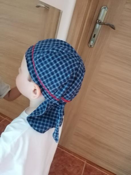 Pirátska šatka, 92