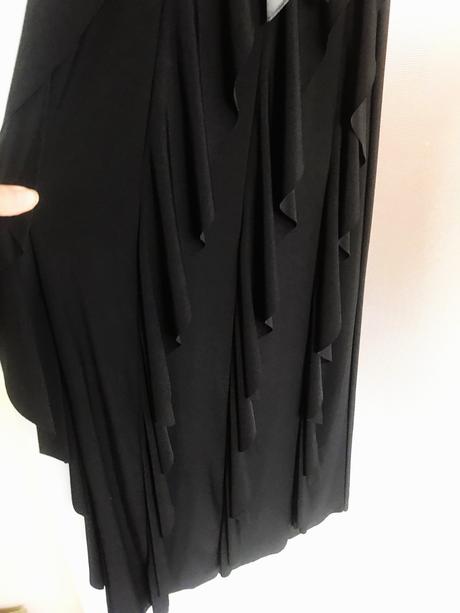 Spoločenské šaty na ramienka, s