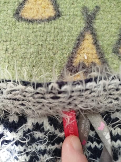 Krasny teply sveter 152, 152